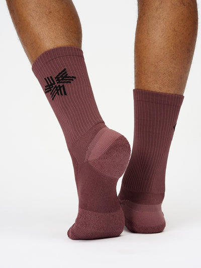 Model: Height 184cm / 6'0" | Wearing: PINK FLUORITE / 3