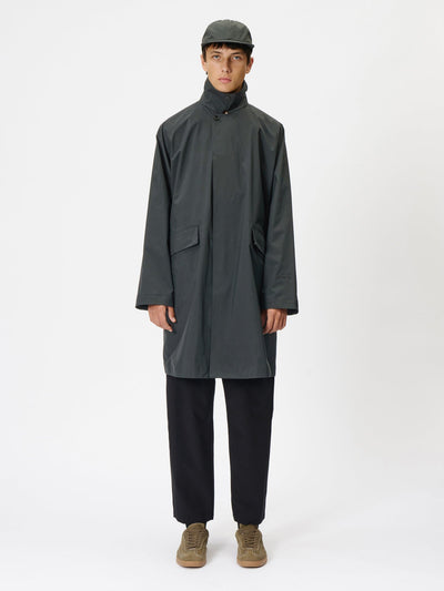 Model: Height 186cm / 6'1" | Wearing: BLACK / 3