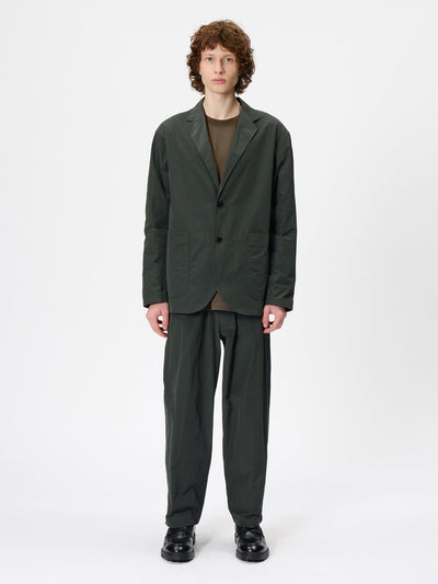 Model: Height 185cm / 6'0" | Wearing: DEEP CHARCOAL / 3