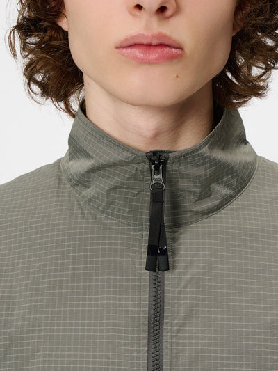 Model: Height 185cm / 6'0" | Wearing: MOON MIST / 3