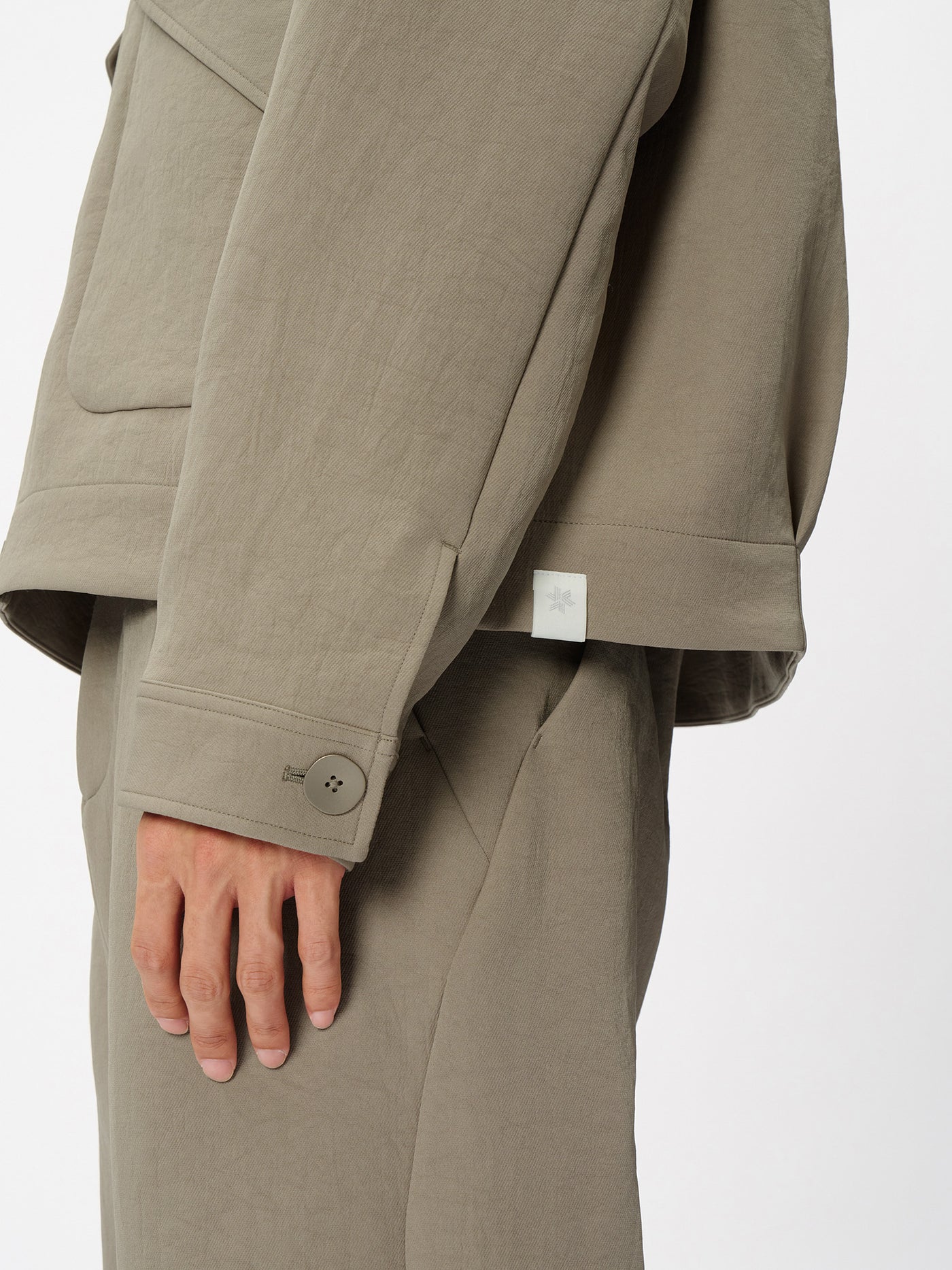 Float Weave Rohdea Jacket