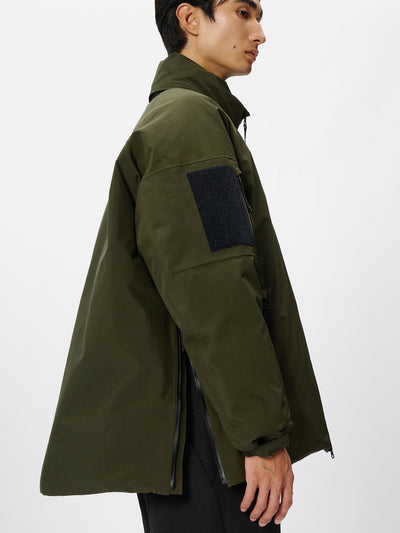 Model: Height 186cm / 6'1" | Wearing: KHAKI / 3