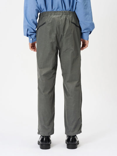 Model: Height 185cm / 6'0" | Wearing: DEEP CHARCOAL / 3