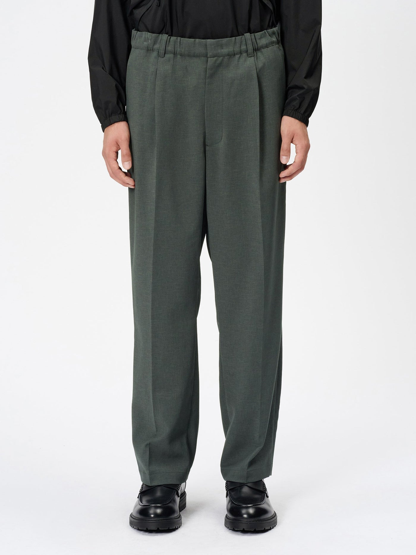 Model: Height 185cm / 6'0" | Wearing: MIX GRAY / 3