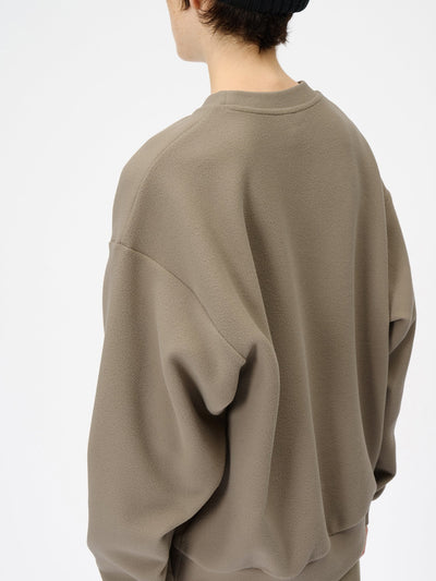 Model: Height 177cm / 5'8'' | Wearing: OLD BEIGE / 3