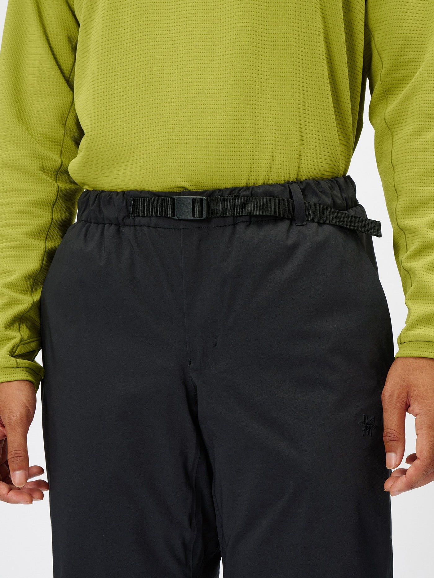 Model: Height 184cm / 6'0" | Wearing:  BLACK / 3