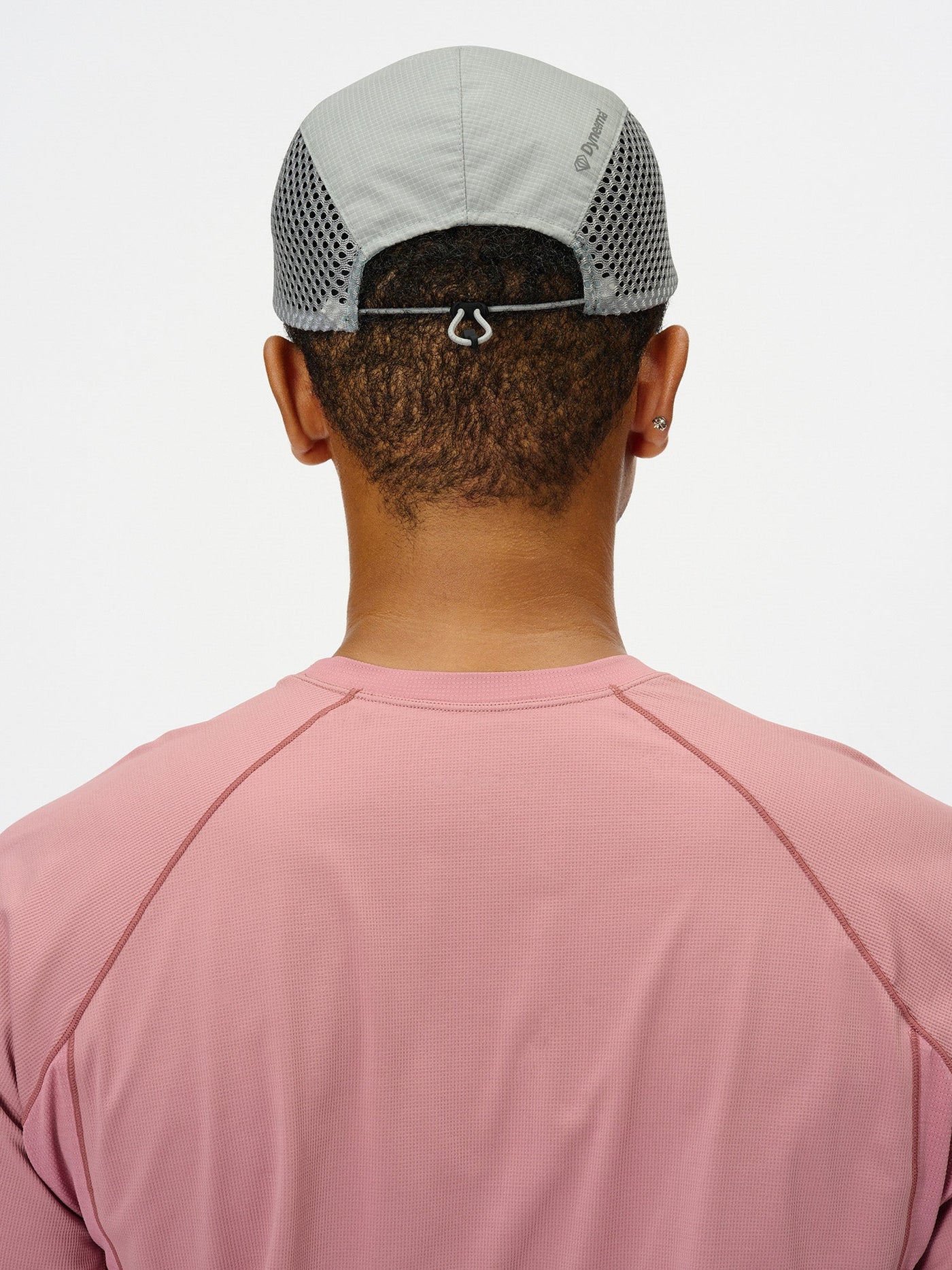 Model: Height 184cm / 6'0" | Wearing: SILVER / F