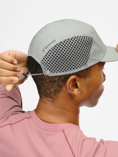 Model: Height 184cm / 6'0" | Wearing: SILVER / F